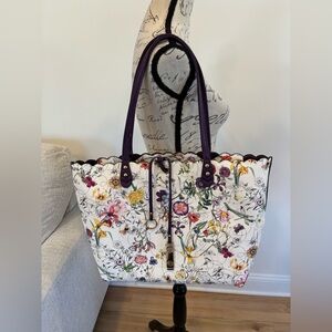 Fabriano Floral Reversible Tote Bag
